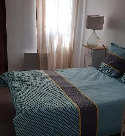 Le Des Cinq Cepages Holiday home